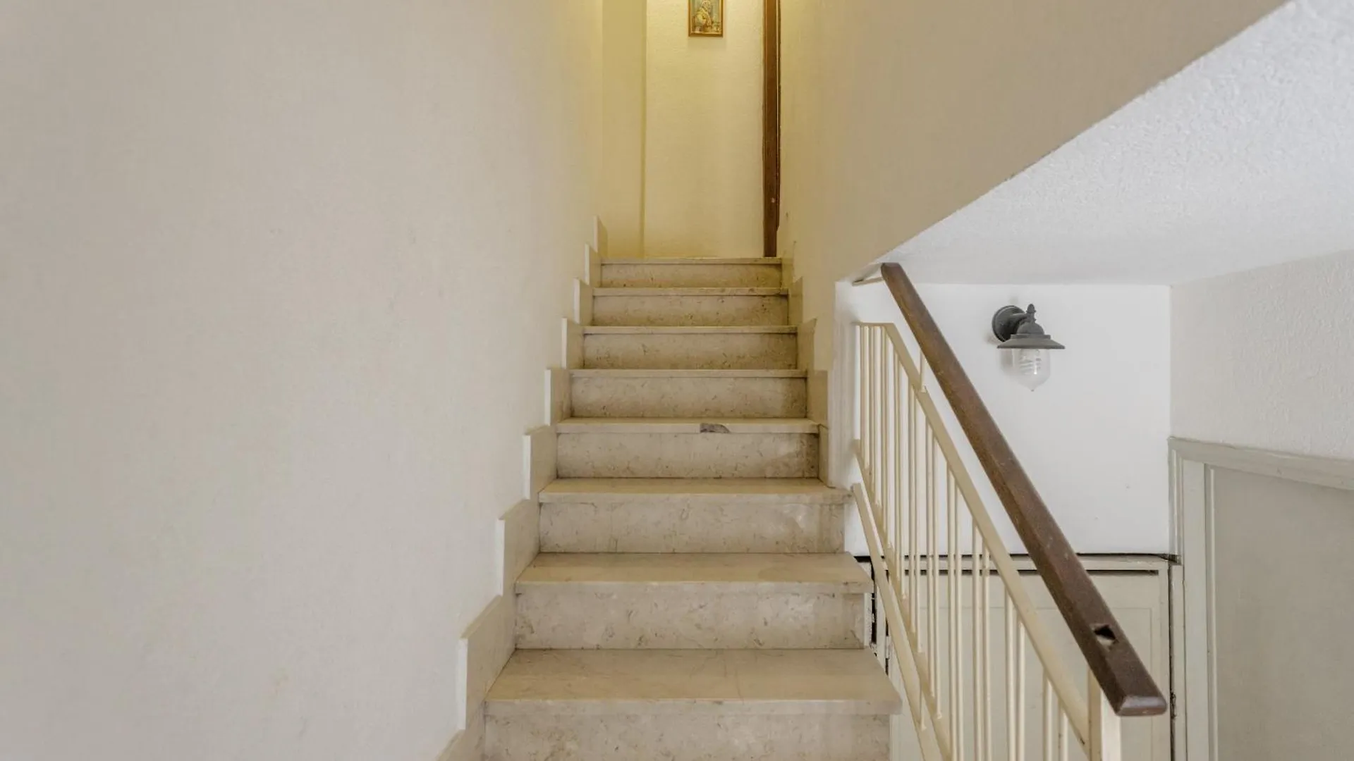 La Casa Di Nonna Enza Apartment Palermo 0*,  Italy